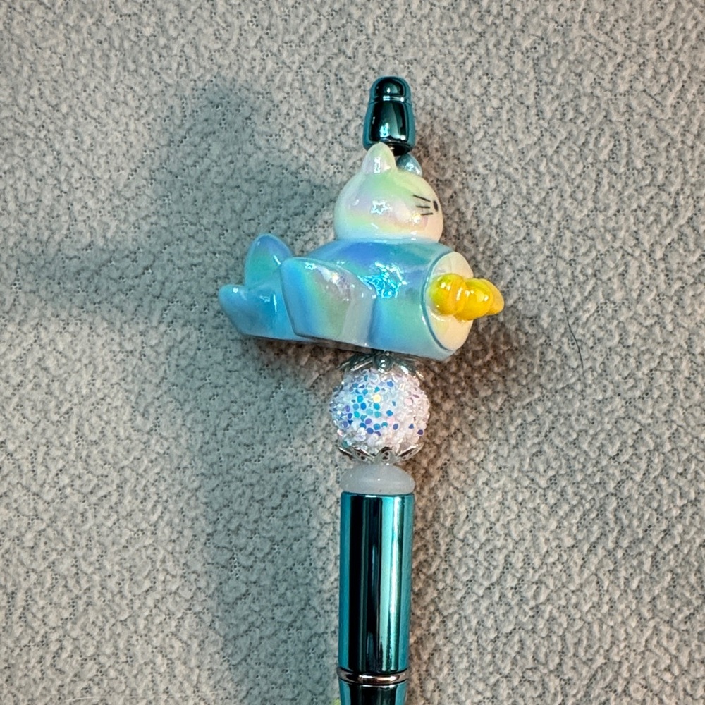 Colorful Cat Pens Set - Picture 3 of 7